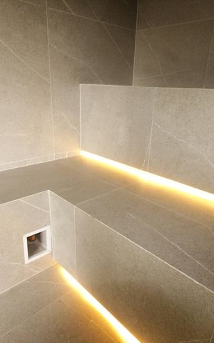 Casa de condomínio à venda com 403m², 4 quartos e 4 vagasSaúna