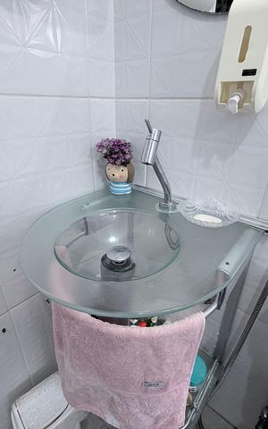 Apartamento para alugar com 43m², 2 quartos e sem vaga Apartamento para alugar com 43m², 2 quartos e sem vagaBanheiro