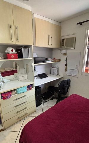 Apartamento à venda com 180m², 4 quartos e 2 vagas Apartamento à venda com 180m², 4 quartos e 2 vagasQuarto