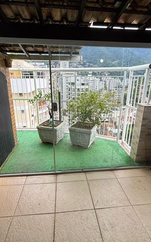 Apartamento à venda com 180m², 4 quartos e 2 vagas Apartamento à venda com 180m², 4 quartos e 2 vagasÁrea externa