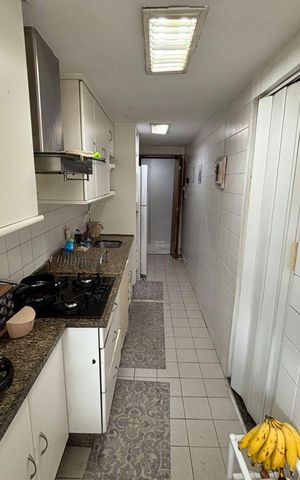 Apartamento à venda com 180m², 4 quartos e 2 vagas Apartamento à venda com 180m², 4 quartos e 2 vagasCozinha