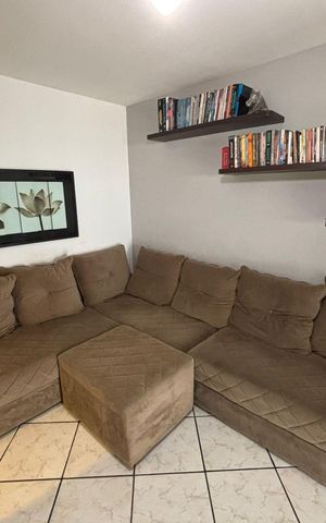 Apartamento à venda com 180m², 4 quartos e 2 vagas Apartamento à venda com 180m², 4 quartos e 2 vagasSala