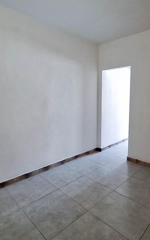 Apartamento à venda com 54m², 1 quarto e sem vaga Apartamento à venda com 54m², 1 quarto e sem vagaSala