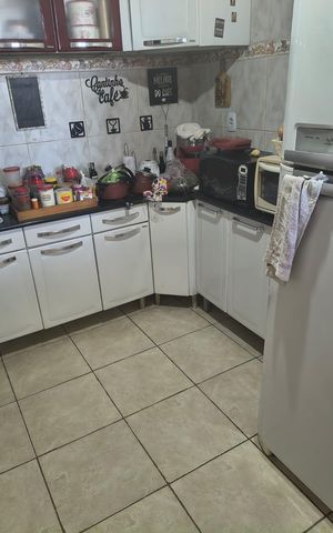 Casa à venda com 144m², 2 quartos e sem vaga Casa à venda com 144m², 2 quartos e sem vagaCozinha