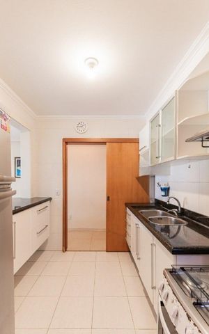 Apartamento para alugar com 90m², 3 quartos e 2 vagas Apartamento para alugar com 90m², 3 quartos e 2 vagasCozinha