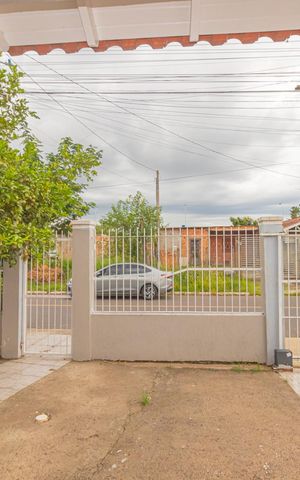 Casa à venda com 120m², 3 quartos e 2 vagas Casa à venda com 120m², 3 quartos e 2 vagasVista do Quarto 1
