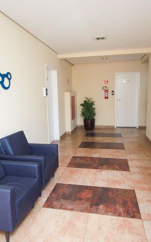 Casa à venda com 77m², 3 quartos e 2 vagasHall social