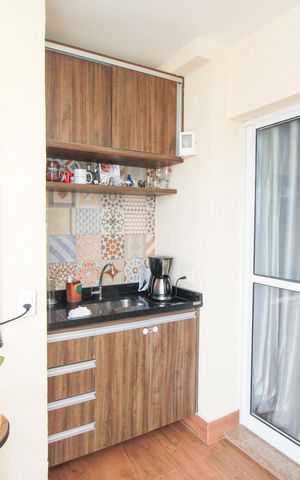 Casa à venda com 77m², 3 quartos e 2 vagasChurrasqueira