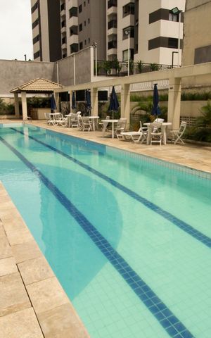 Casa à venda com 77m², 3 quartos e 2 vagasPiscina