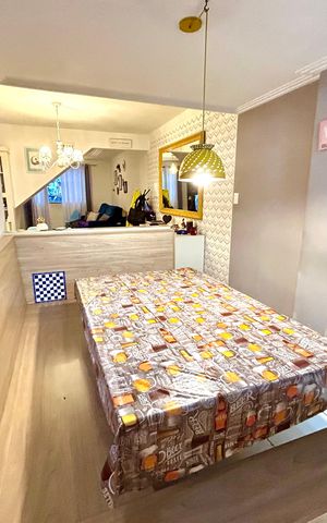 Casa à venda com 132m², 3 quartos e 2 vagas Casa à venda com 132m², 3 quartos e 2 vagasCopa