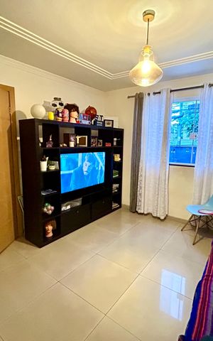 Casa à venda com 132m², 3 quartos e 2 vagas Casa à venda com 132m², 3 quartos e 2 vagasSala