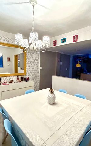 Casa à venda com 132m², 3 quartos e 2 vagas Casa à venda com 132m², 3 quartos e 2 vagasCopa