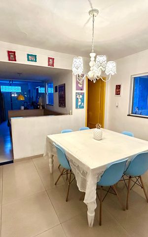 Casa à venda com 132m², 3 quartos e 2 vagas Casa à venda com 132m², 3 quartos e 2 vagasCopa