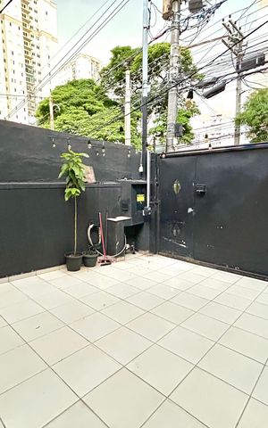 Casa à venda com 132m², 3 quartos e 2 vagas Casa à venda com 132m², 3 quartos e 2 vagasGaragem