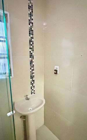 Casa à venda com 132m², 3 quartos e 2 vagas Casa à venda com 132m², 3 quartos e 2 vagasBanheiro da Suíte 1