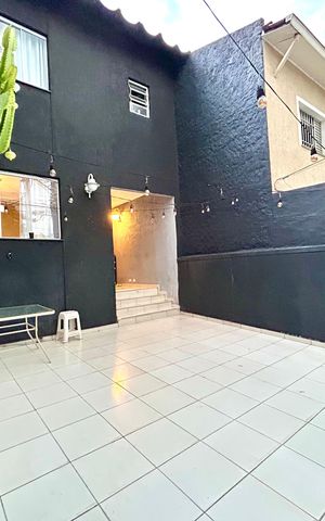 Casa à venda com 132m², 3 quartos e 2 vagas Casa à venda com 132m², 3 quartos e 2 vagasGaragem