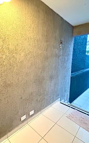 Casa à venda com 132m², 3 quartos e 2 vagas Casa à venda com 132m², 3 quartos e 2 vagasGaragem