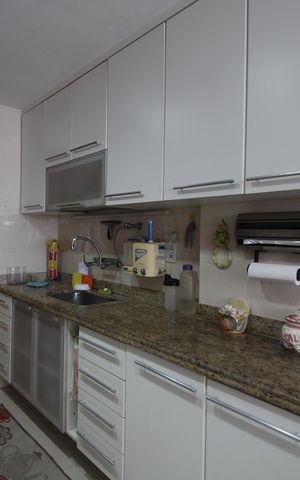 Apartamento à venda com 139m², 3 quartos e 2 vagasCozinha