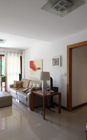 Apartamento à venda com 139m², 3 quartos e 2 vagasSala