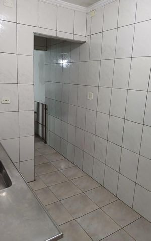 Casa para alugar com 120m², 3 quartos e 2 vagas Casa para alugar com 120m², 3 quartos e 2 vagasCozinha