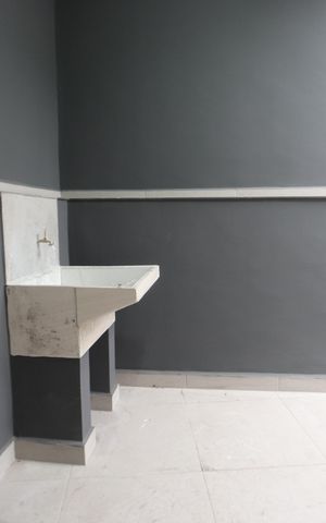 Casa à venda com 60m², 1 quarto e sem vagaLavanderia e Quintal