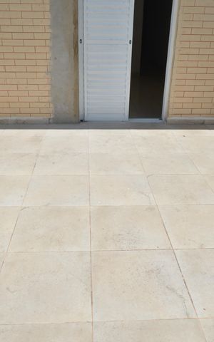 Casa à venda com 130m², 2 quartos e 1 vagaSacada