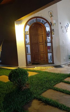 Casa de condomínio à venda com 498m², 4 quartos e 4 vagas