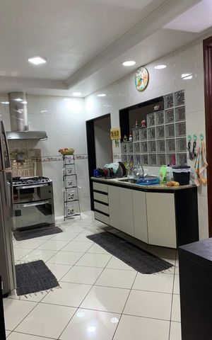 Casa de condomínio à venda com 498m², 4 quartos e 4 vagas