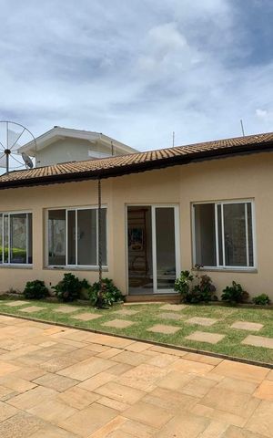 Casa de condomínio à venda com 498m², 4 quartos e 4 vagas