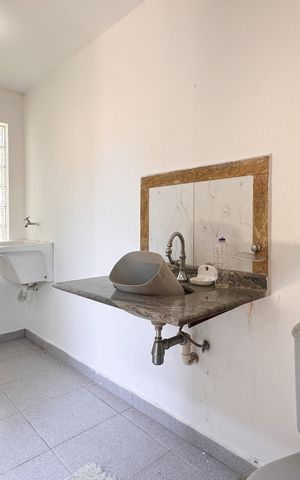 Casa para alugar com 450m², 4 quartos e 4 vagas Casa para alugar com 450m², 4 quartos e 4 vagasBanheiro de serviço