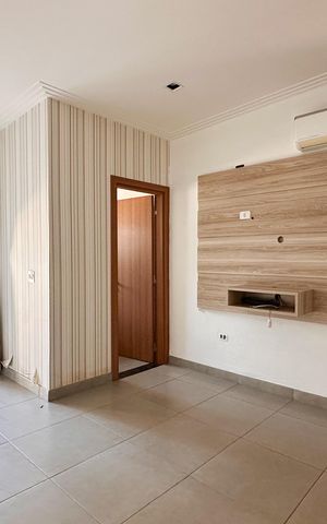 Casa para alugar com 450m², 4 quartos e 4 vagas Casa para alugar com 450m², 4 quartos e 4 vagasSuíte 2