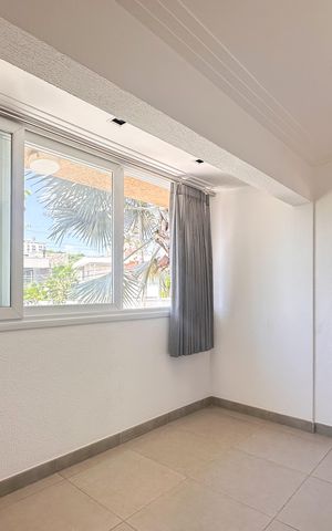 Casa para alugar com 450m², 4 quartos e 4 vagas Casa para alugar com 450m², 4 quartos e 4 vagasSuíte 1