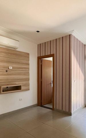 Casa para alugar com 450m², 4 quartos e 4 vagas Casa para alugar com 450m², 4 quartos e 4 vagasSuíte 3