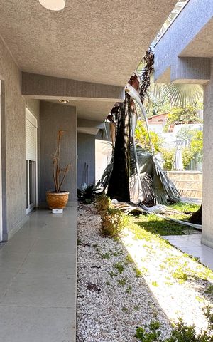 Casa para alugar com 450m², 4 quartos e 4 vagas Casa para alugar com 450m², 4 quartos e 4 vagasQuintal