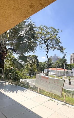 Casa para alugar com 450m², 4 quartos e 4 vagas Casa para alugar com 450m², 4 quartos e 4 vagasSacada