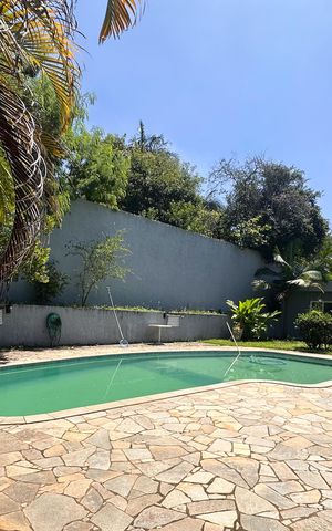 Casa para alugar com 450m², 4 quartos e 4 vagas Casa para alugar com 450m², 4 quartos e 4 vagasPiscina