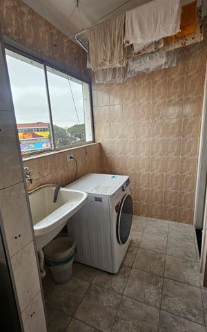 Apartamento à venda com 75m², 2 quartos e 1 vagaÁrea de serviço