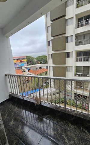 Apartamento à venda com 75m², 2 quartos e 1 vagaVaranda