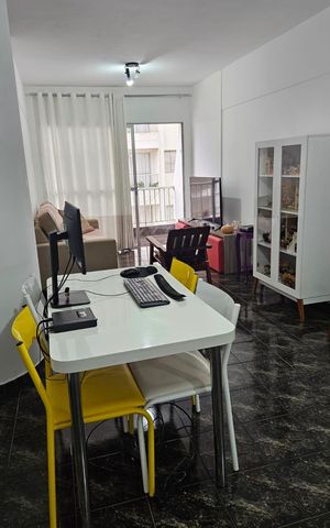 Apartamento à venda com 75m², 2 quartos e 1 vagaSala