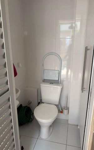 Casa de condomínio à venda com 140m², 4 quartos e 2 vagas