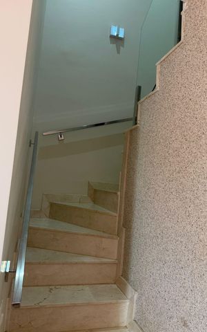 Casa de condomínio à venda com 140m², 4 quartos e 2 vagas