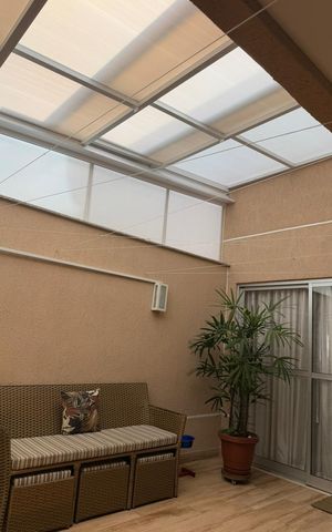 Casa de condomínio à venda com 140m², 4 quartos e 2 vagas
