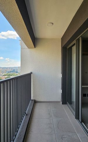 Studio à venda com 36m², 1 quarto e sem vaga Studio à venda com 36m², 1 quarto e sem vagaVaranda