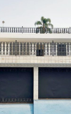 Casa à venda com 256m², 6 quartos e 6 vagas