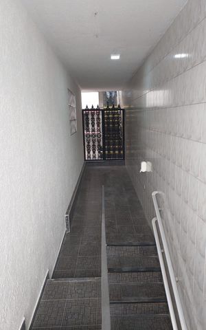 Casa à venda com 256m², 6 quartos e 6 vagas
