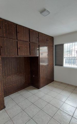 Casa à venda com 256m², 6 quartos e 6 vagas
