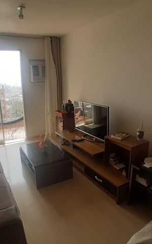 Apartamento à venda com 74m², 2 quartos e 1 vaga Apartamento à venda com 74m², 2 quartos e 1 vagaSala