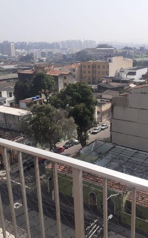 Apartamento à venda com 74m², 2 quartos e 1 vaga Apartamento à venda com 74m², 2 quartos e 1 vagaVaranda