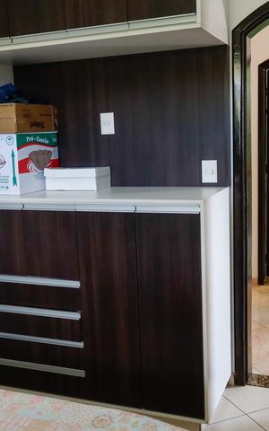 Casa à venda com 150m², 3 quartos e 2 vagas Casa à venda com 150m², 3 quartos e 2 vagasQuarto 1