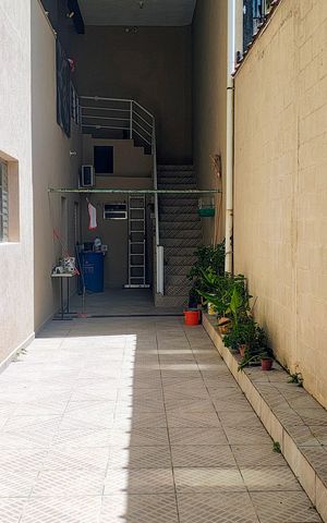 Casa à venda com 150m², 3 quartos e 2 vagas Casa à venda com 150m², 3 quartos e 2 vagasGaragem